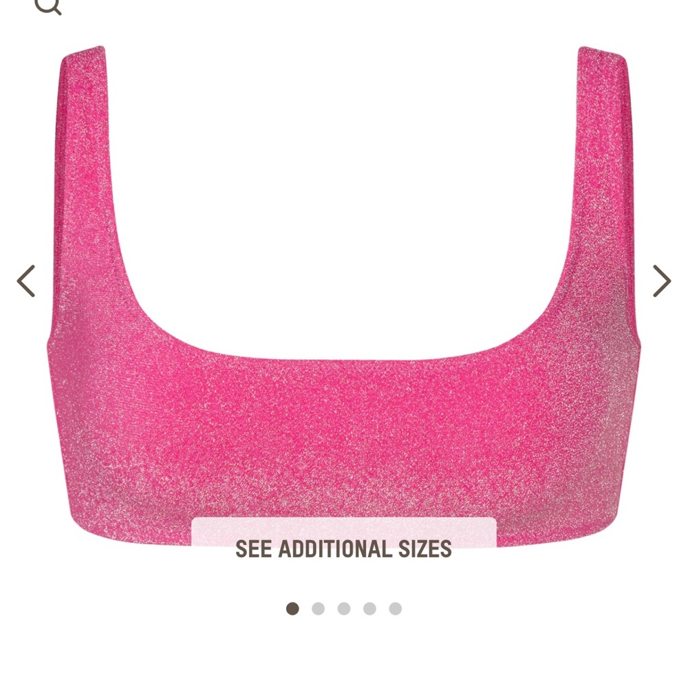 Skims bikini top